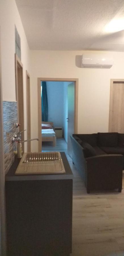 Szepvoelgyi Apartmanhaz 시오포크 외부 사진