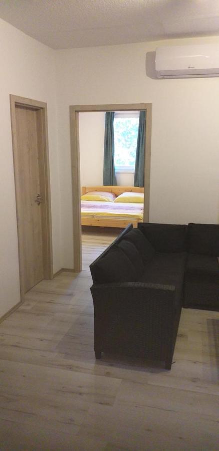Szepvoelgyi Apartmanhaz 시오포크 외부 사진